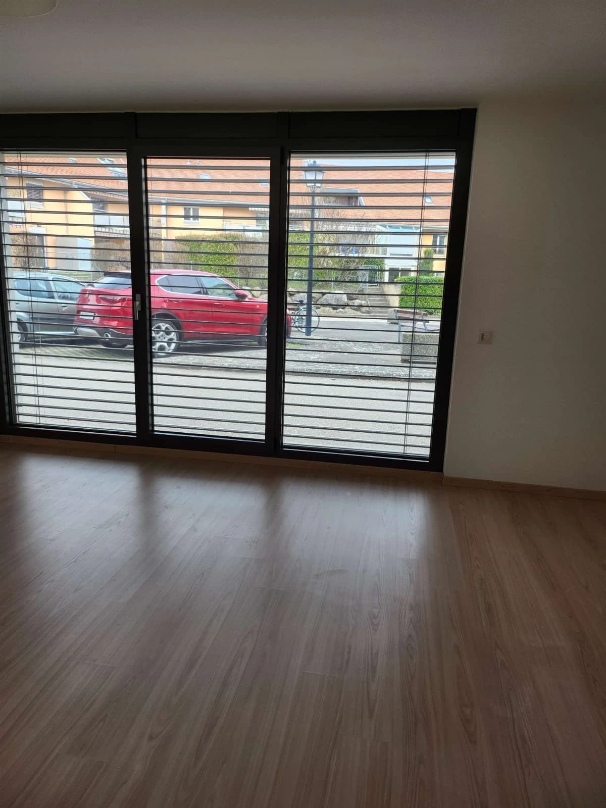 Charmant studio lumineux et moderne à Genolier